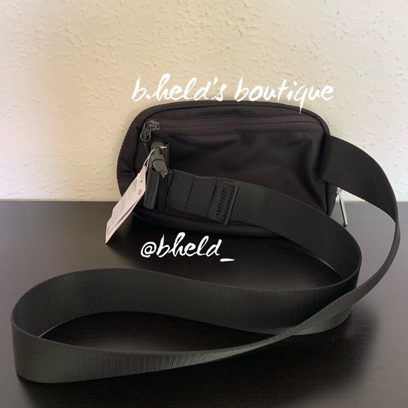 lululemon Everywhere Belt Bag *Extended Strap Black with Silver Zipper New NWT - Picture 9 of 14